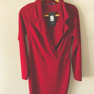 Never worn, lost weight and it’s too big now. 😩